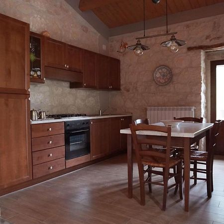 Вилла La Casa Di Zio Donato Roccamorice Экстерьер фото